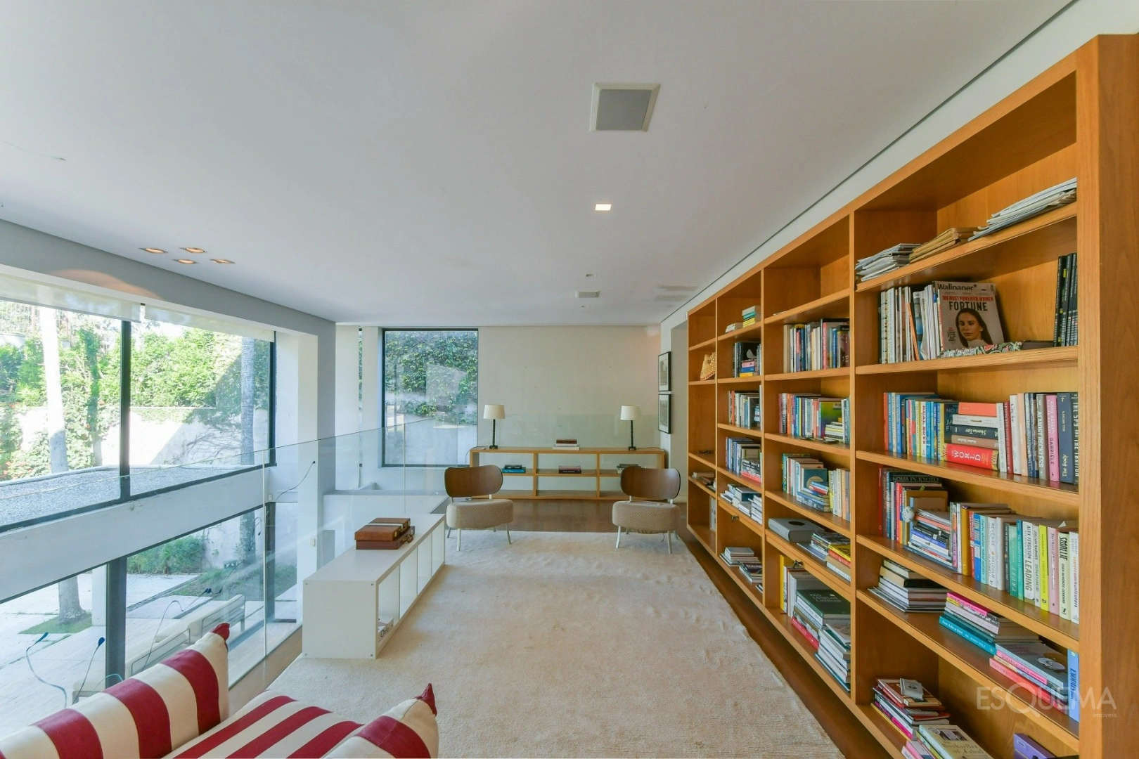 Casa com amplo jardim em terreno de 1.220 m² no Cidade Jardim - Imagem 11