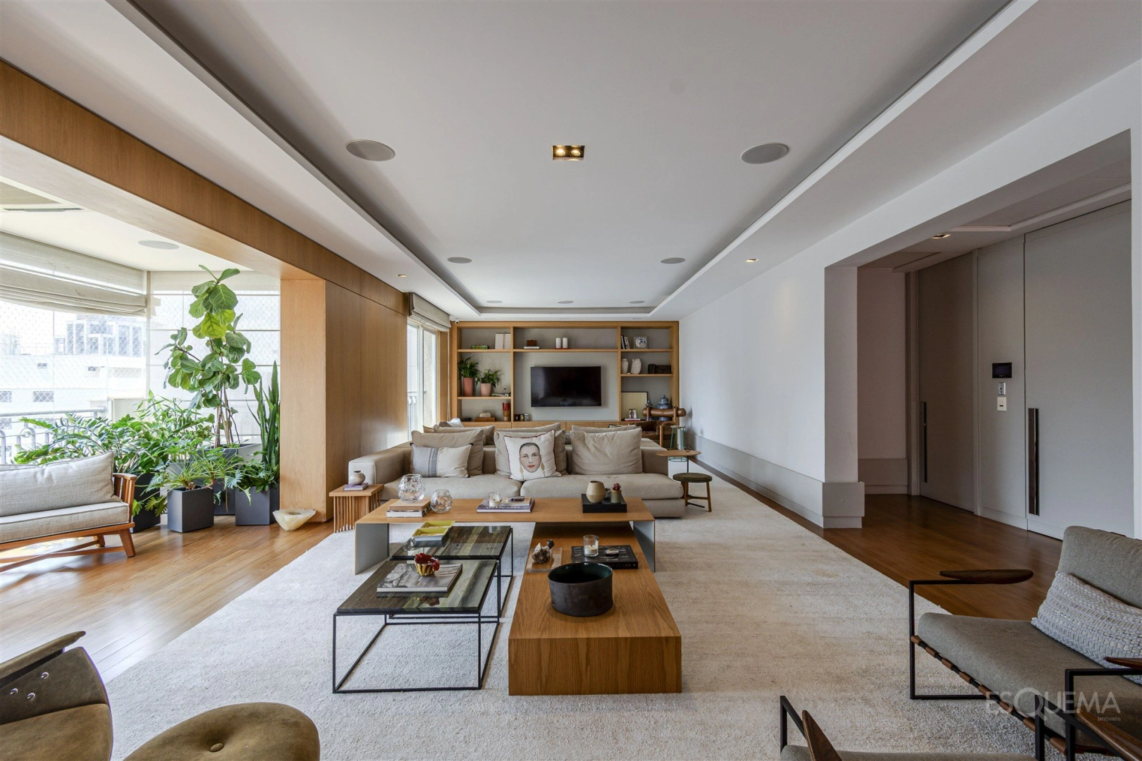 Apartamento com 327 m² e 3 suítes no Itaim Bibi - Imagem 2
