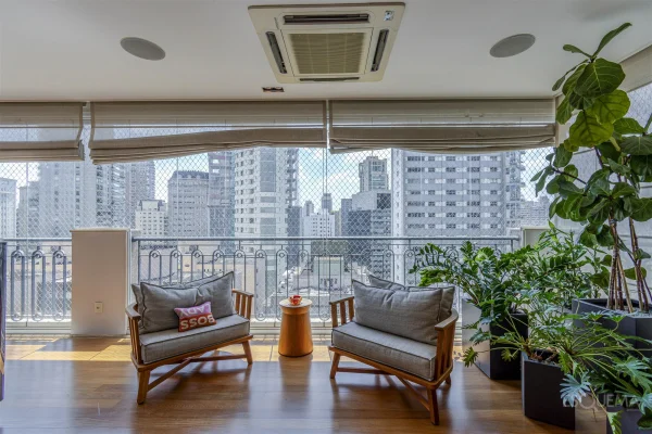 Apartamento com 327 m² e 3 suítes no Itaim Bibi