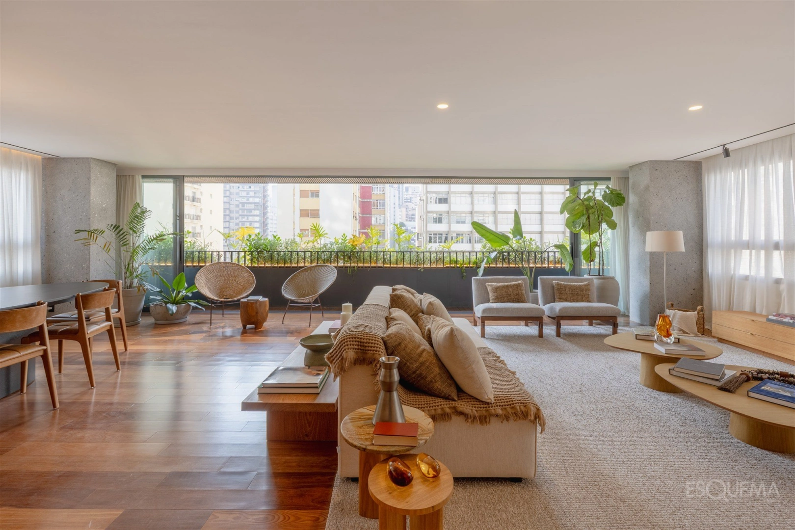 Apartamento decorado com 3 suítes e varanda nos Jardins - Imagem 5