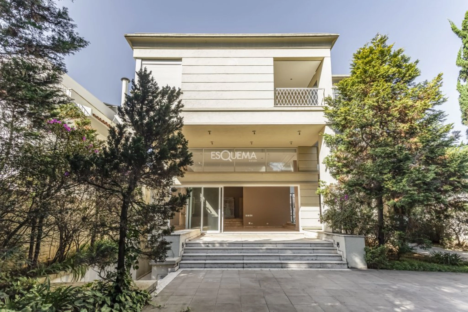 Casa com projeto assinado próxima ao Parque Ibirapuera - Imagem 1