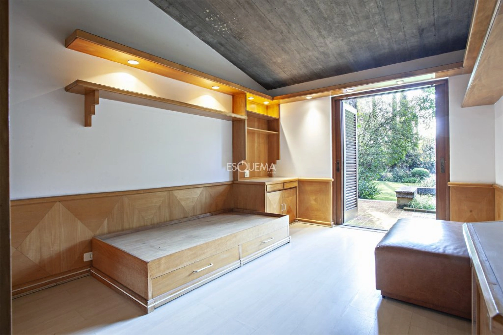 Casa em estilo modernista na Cidade Jardim - Imagem 14