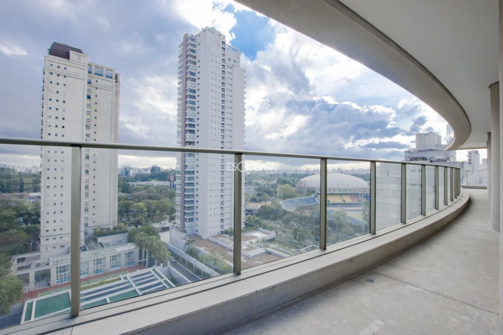 Apartamento com vista incrível - Imagem 6