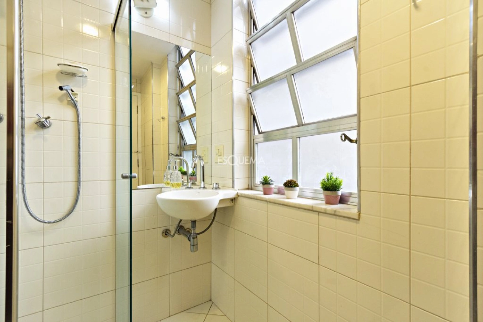 Apartamento amplo para modernização no Jardim América - Imagem 14