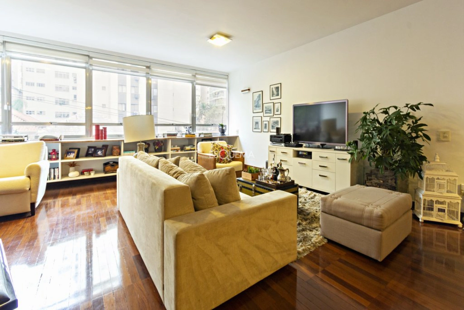 Apartamento amplo para modernização no Jardim América - Imagem 1