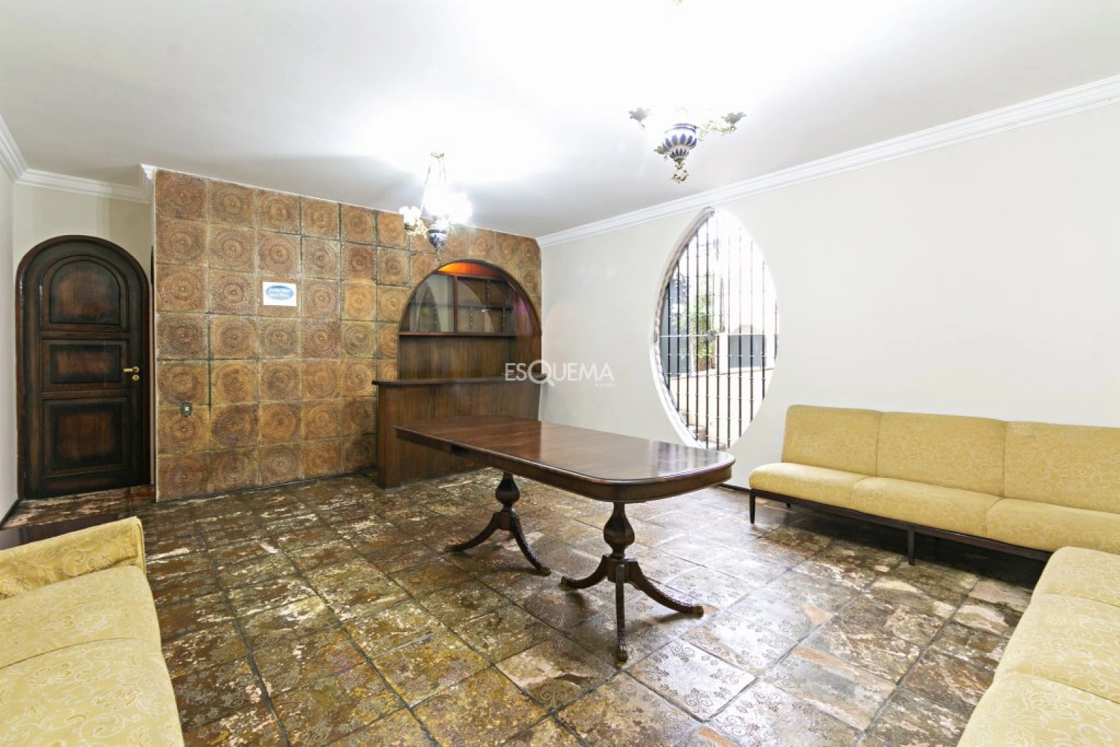 Casa bem localizada - Imagem 14