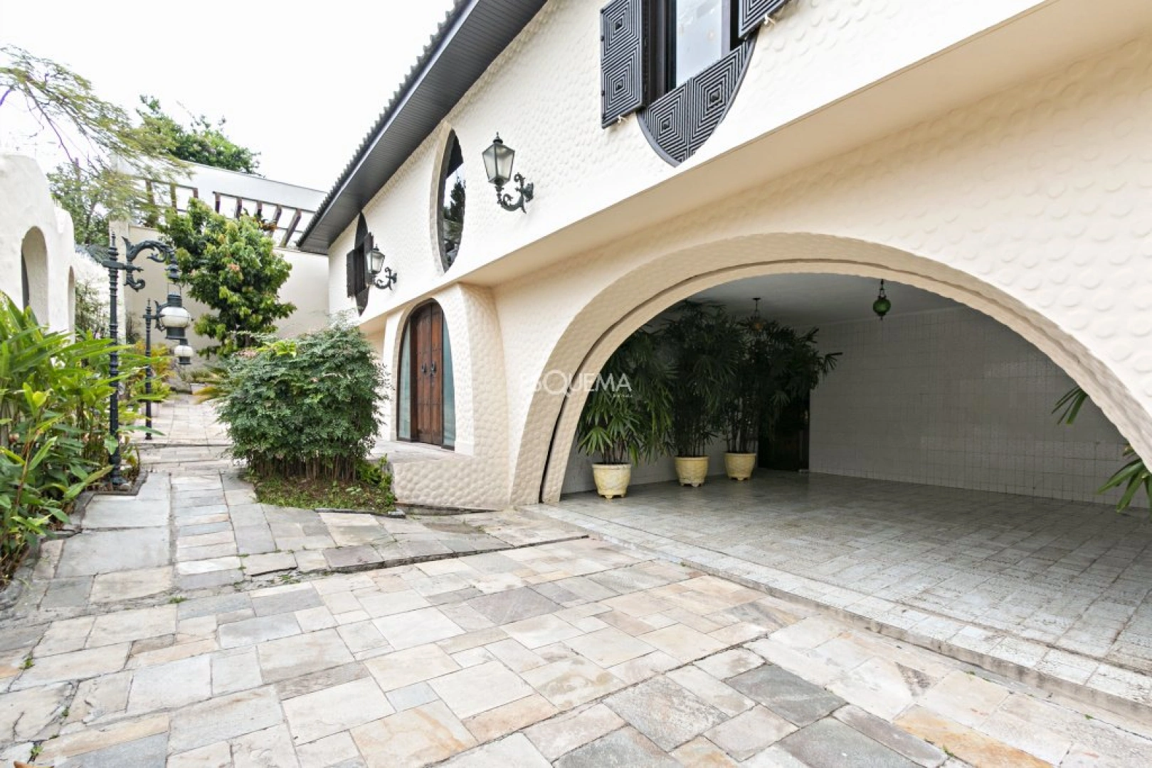 Casa bem localizada - Imagem 2