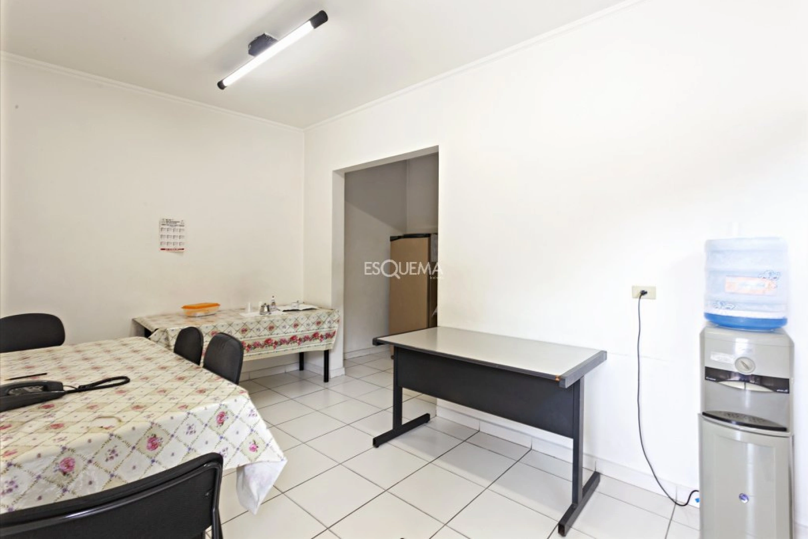 Casa comercial em endereço exclusivo - Imagem 14