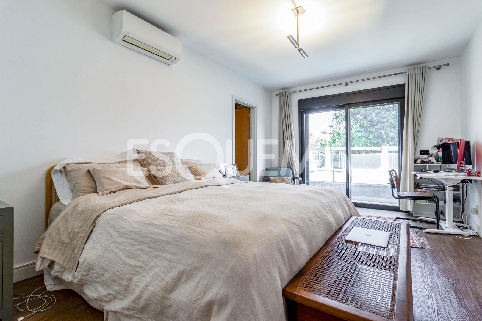 Casa nova em rua privilegiada - Imagem 11