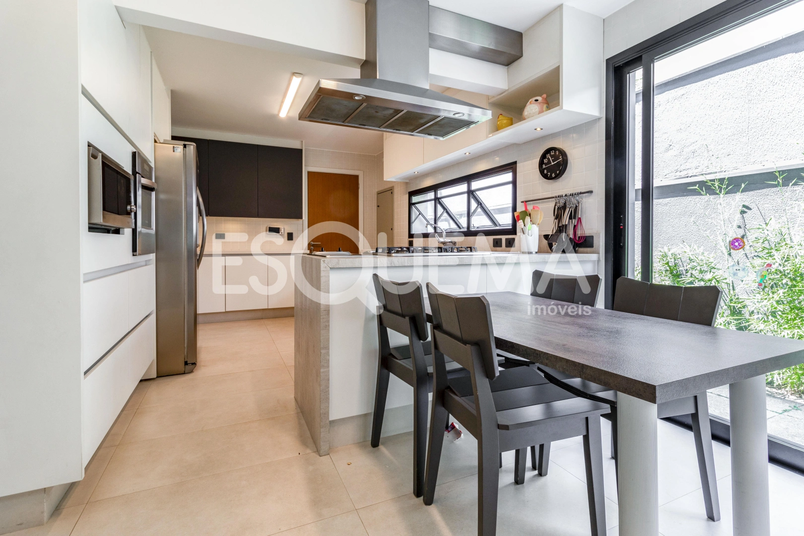 Casa nova em rua privilegiada - Imagem 9