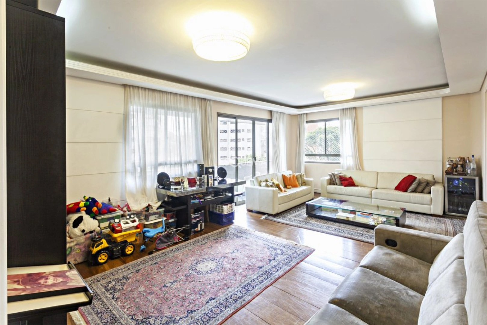 Apartamento em condomínio em rua fechada - Imagem 3