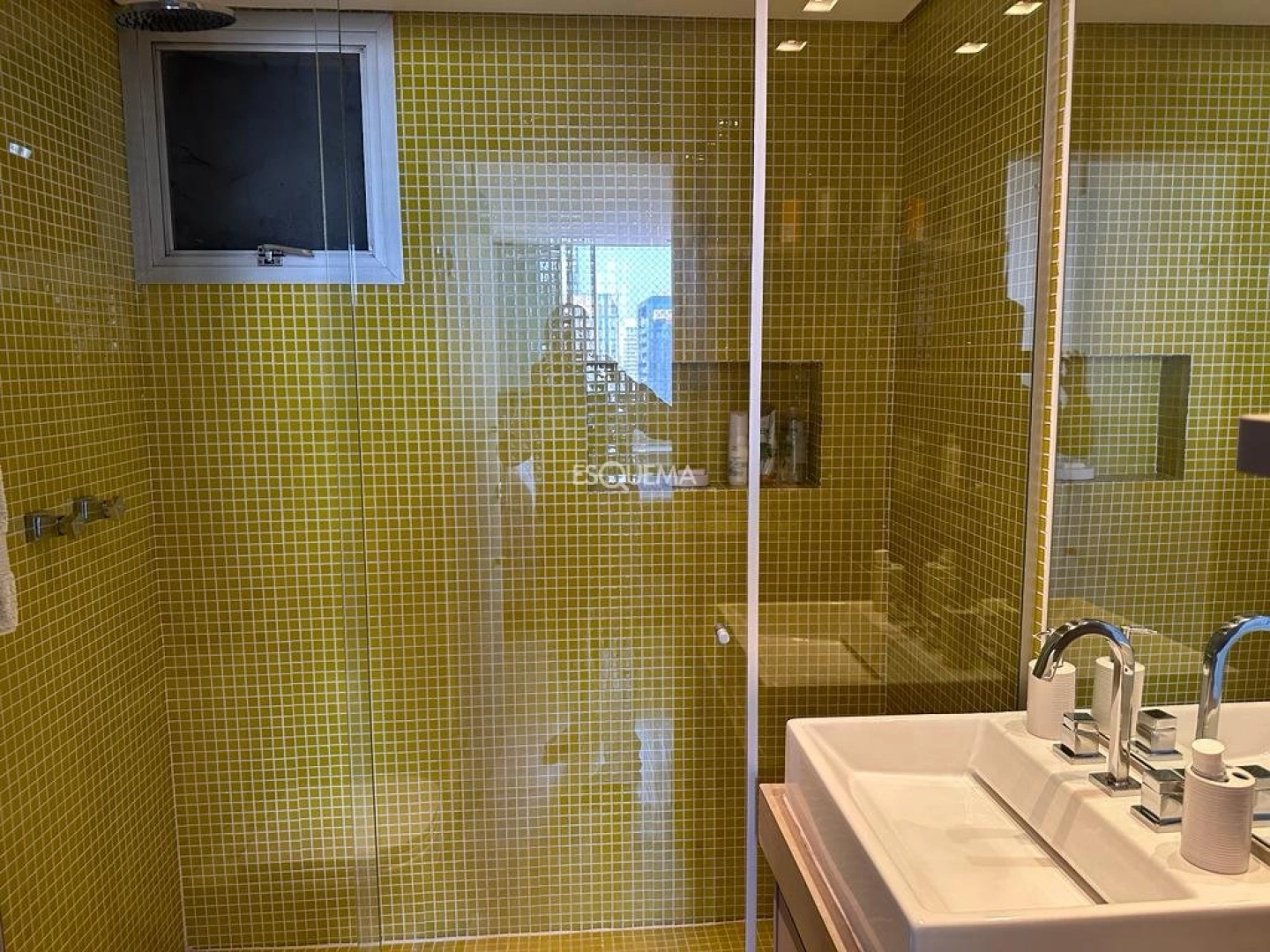 Apartamento contemporâneo em ótima localização - Imagem 12