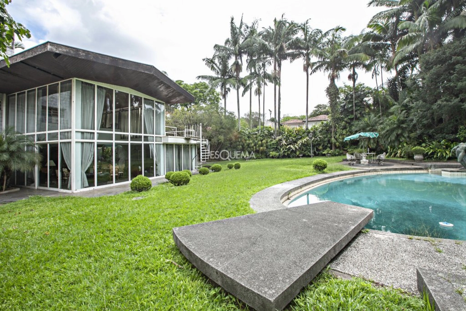 Casa para reforma no Jardim América - Imagem 1