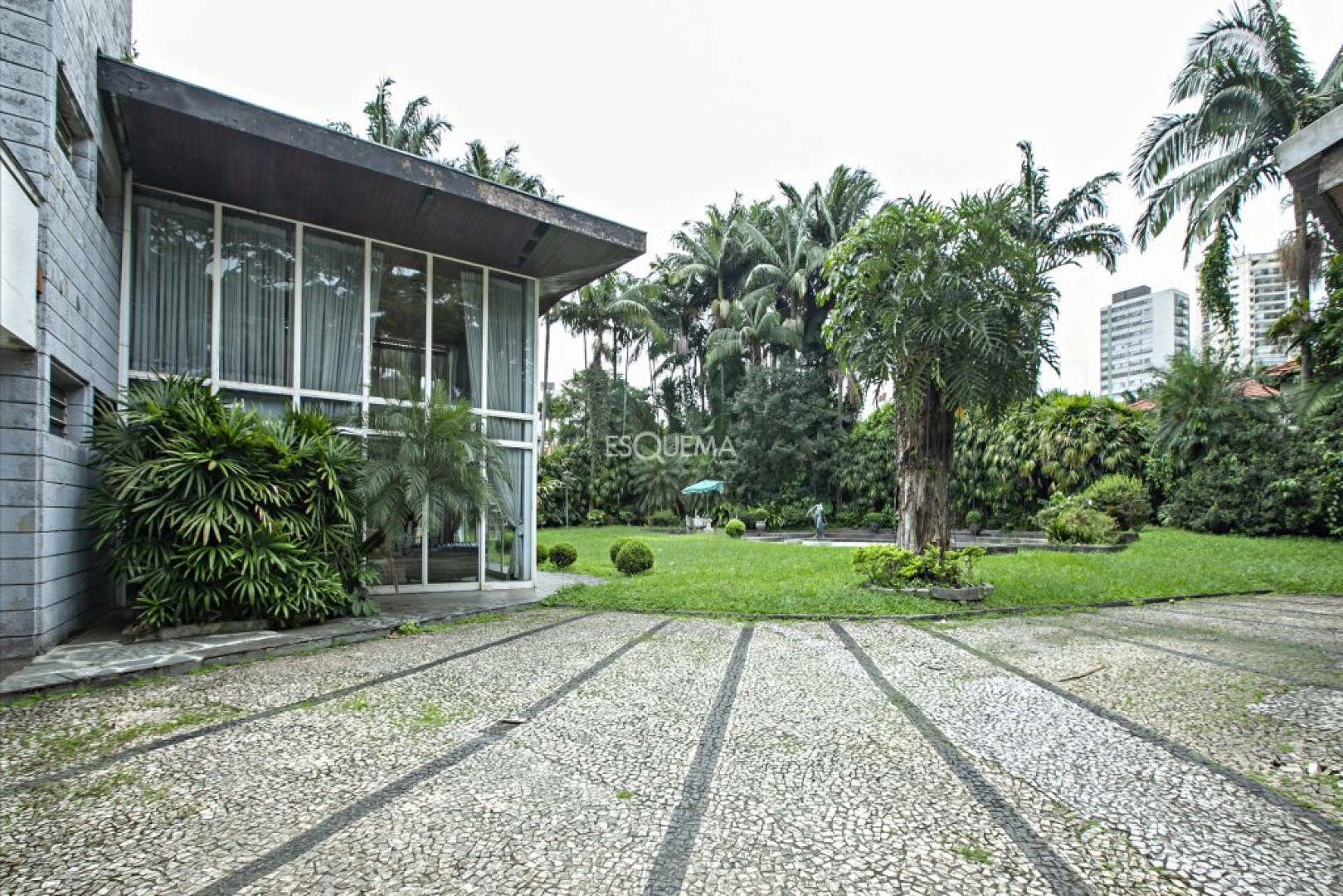 Casa para reforma no Jardim América - Imagem 2