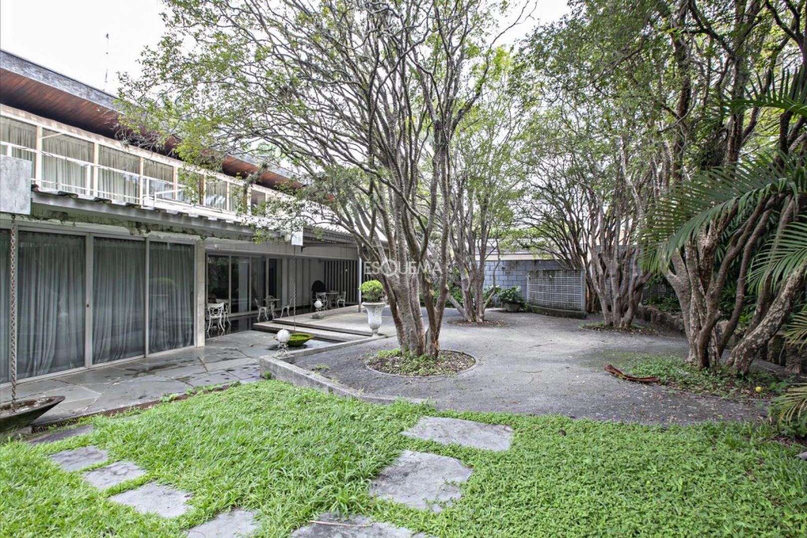 Casa para reforma no Jardim América - Imagem 9