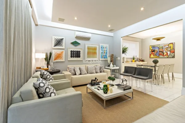 Apartamento reformado em prédio com lazer