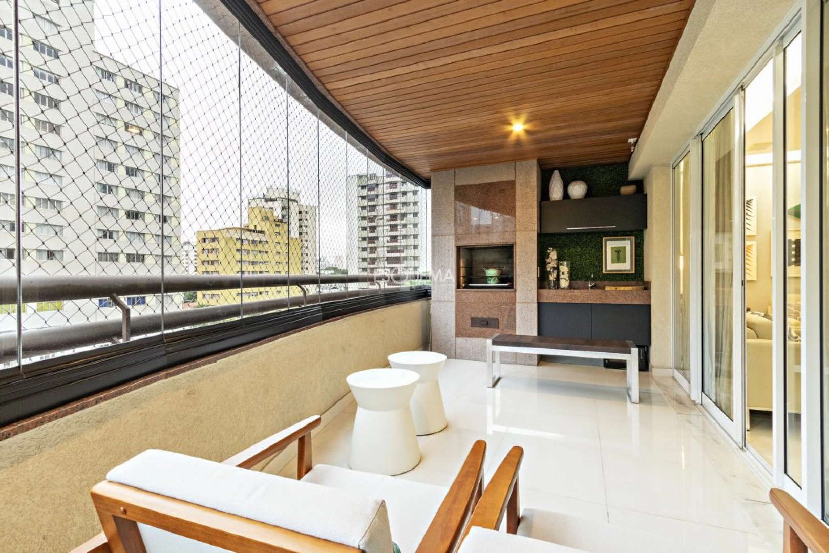 Apartamento reformado em prédio com lazer - Imagem 6