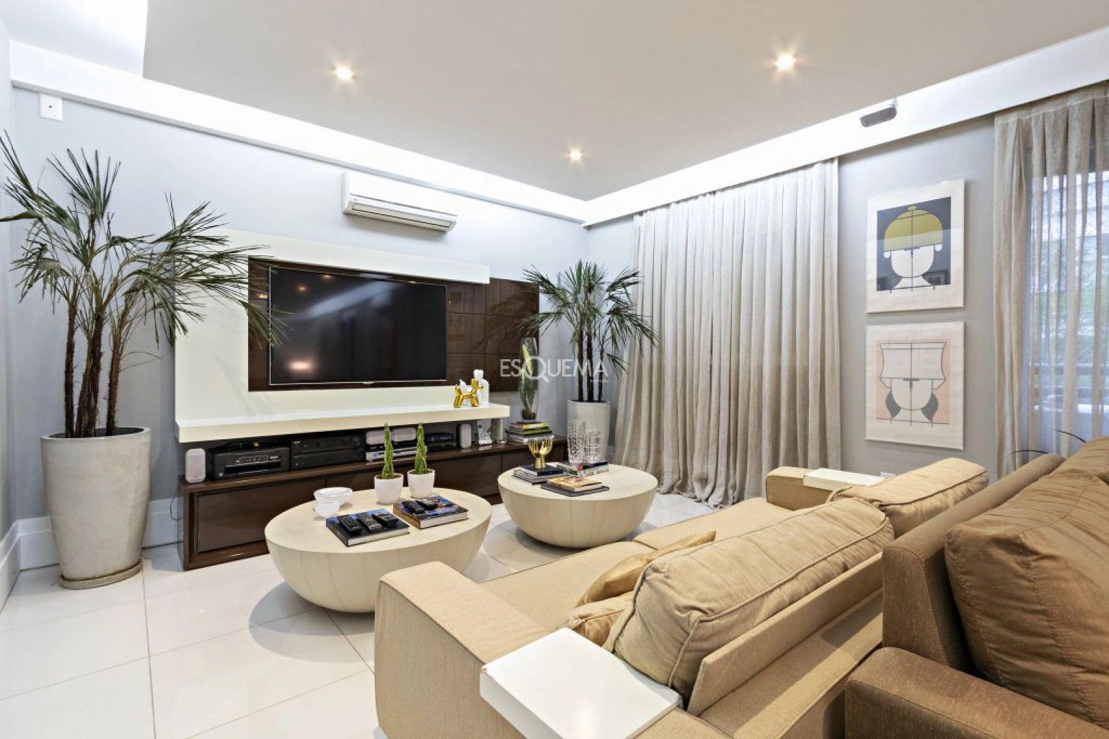 Apartamento reformado em prédio com lazer - Imagem 7