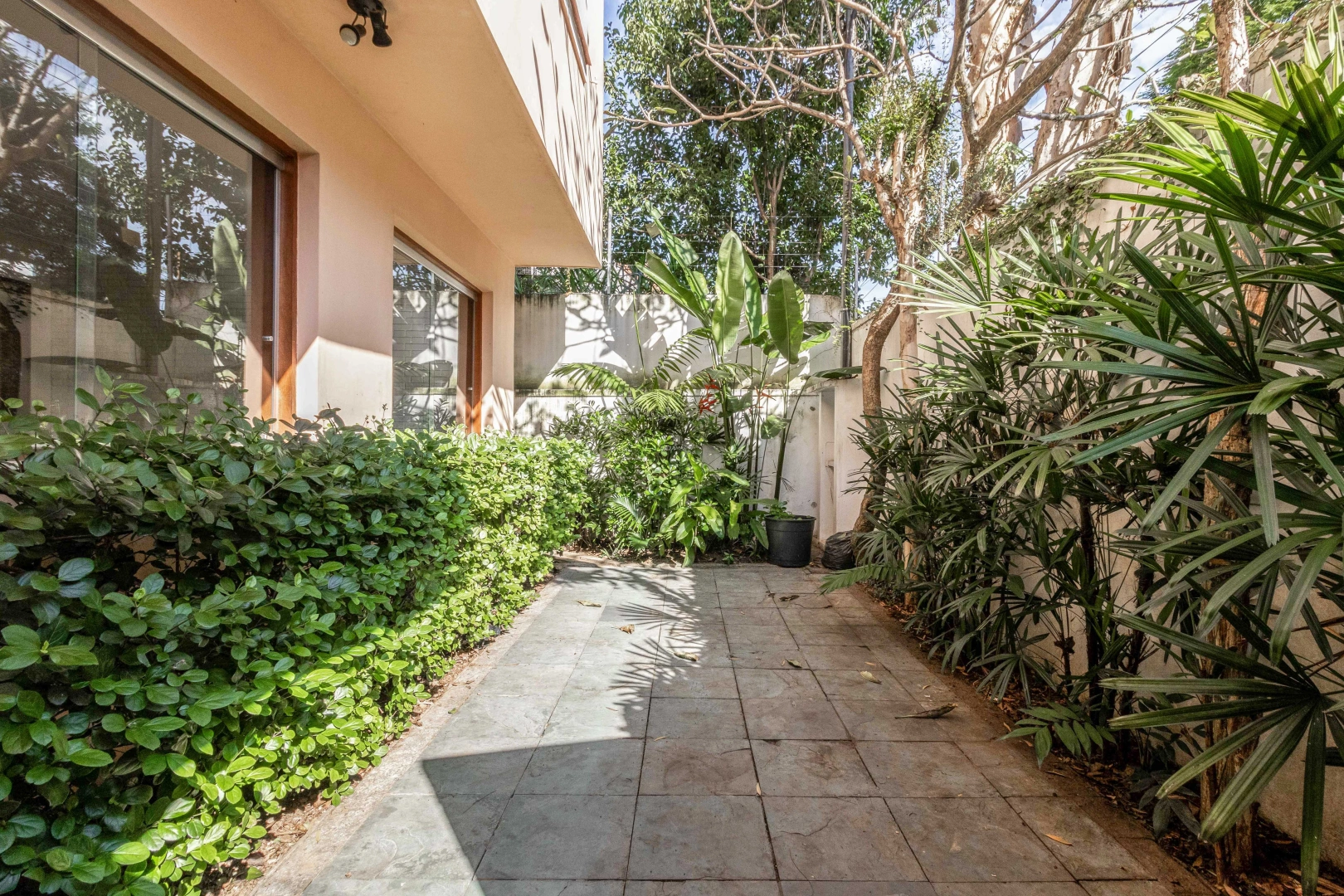 Casa próxima à Praça Gastão Vidigal - Imagem 15
