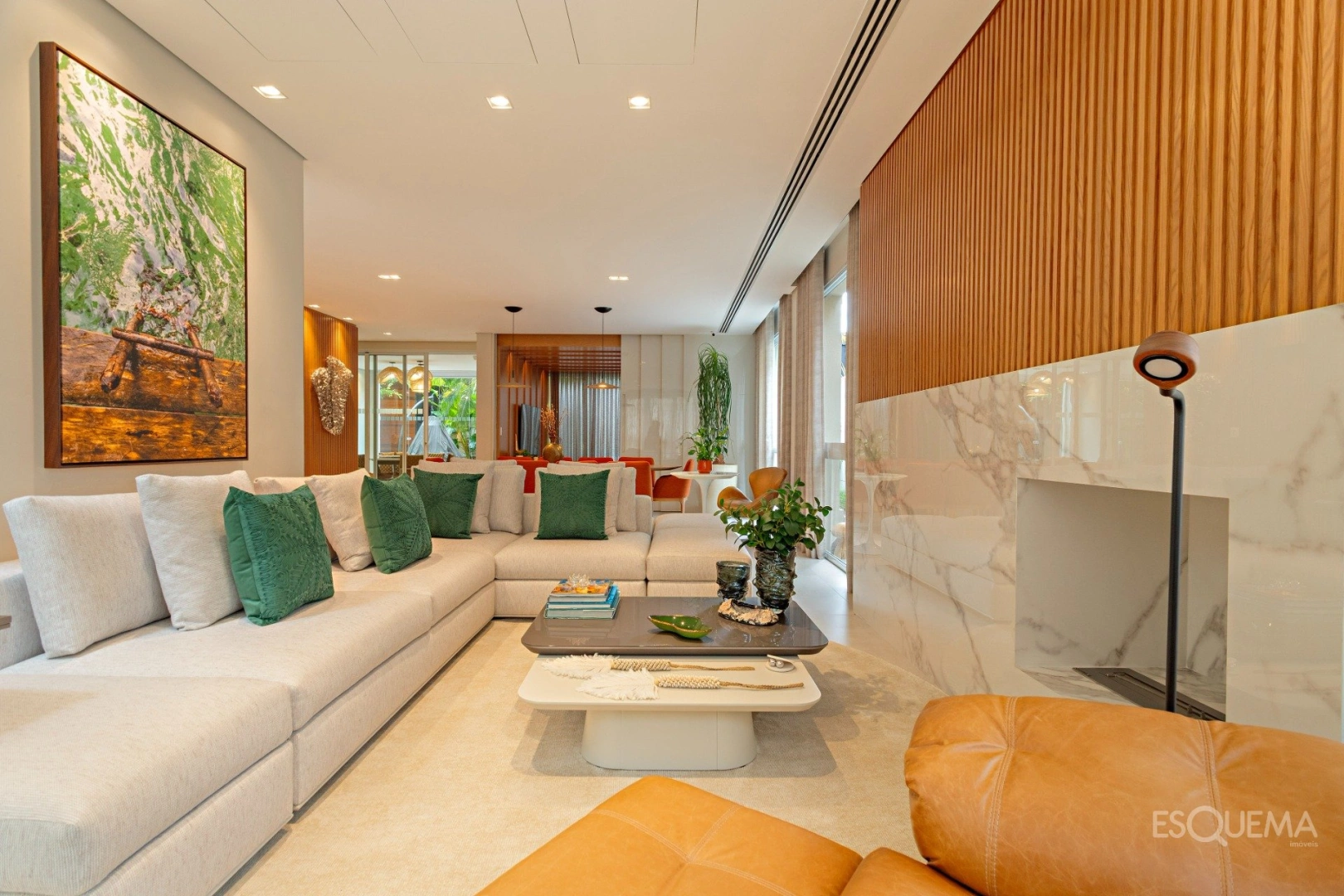 Casa em condomínio ao lado do Parque Ibirapuera com projeto contemporâneo - Imagem 11
