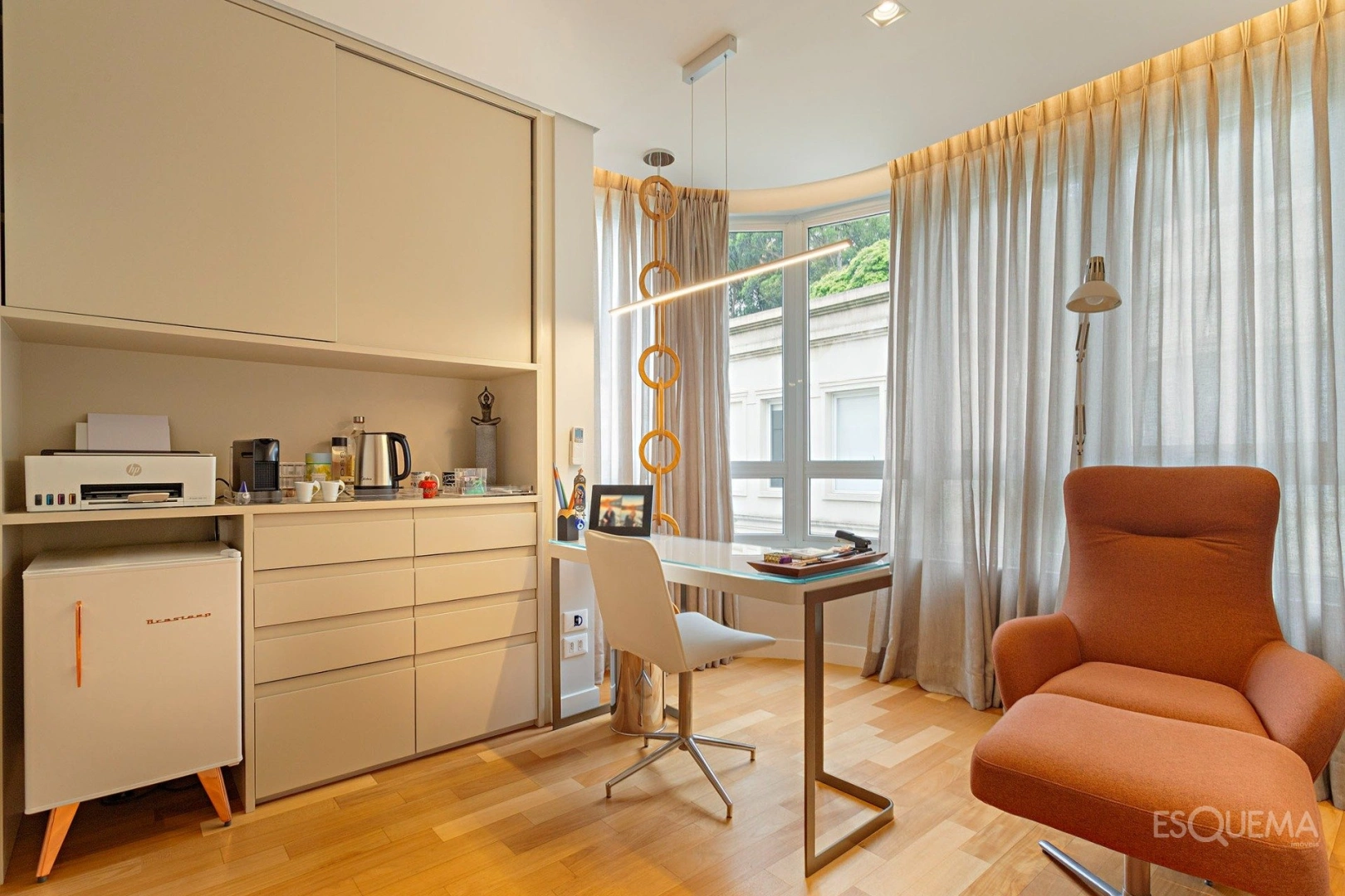 Casa em condomínio ao lado do Parque Ibirapuera com projeto contemporâneo - Imagem 6