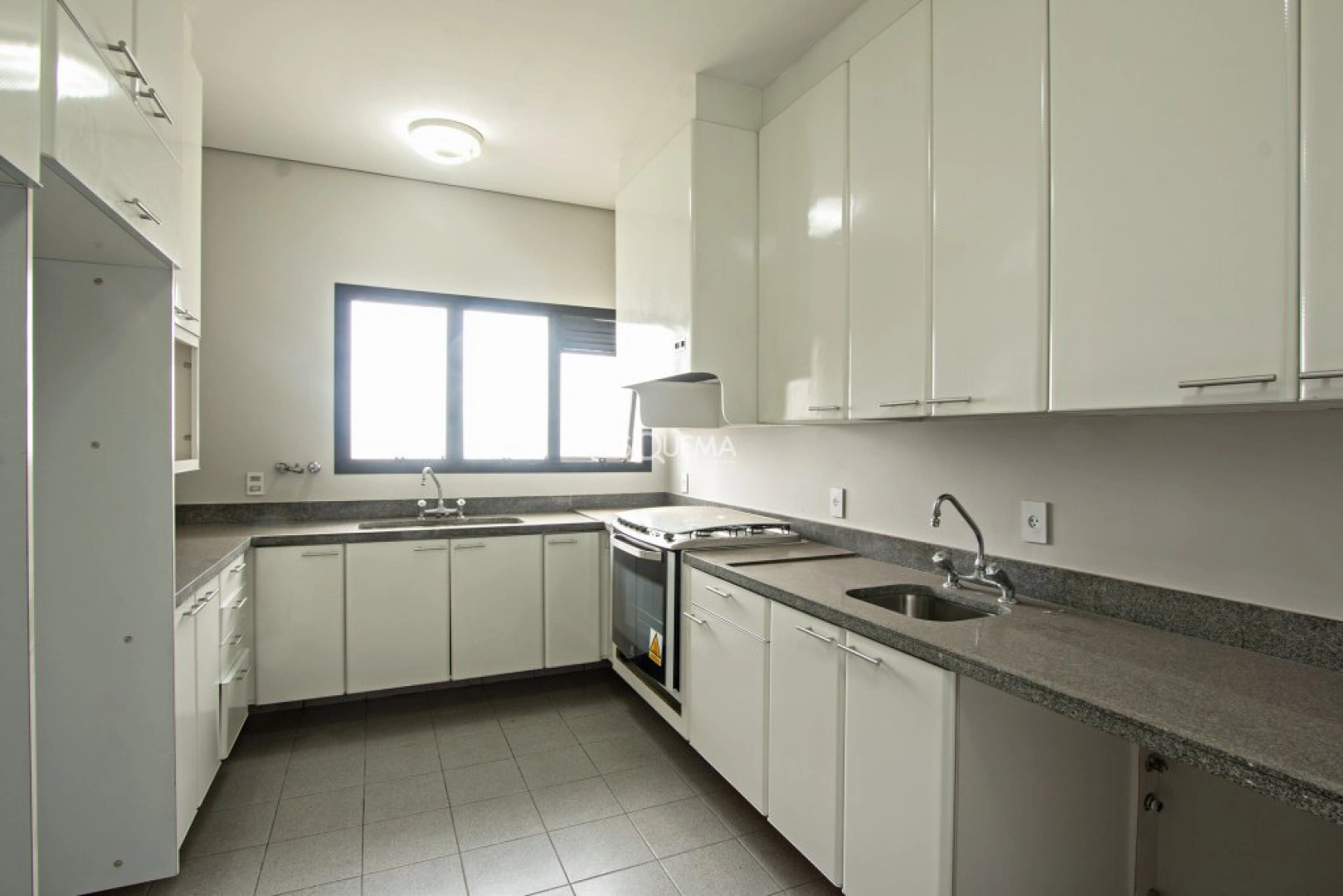 Apartamento em condomínio fechado no Panamby - Imagem 11