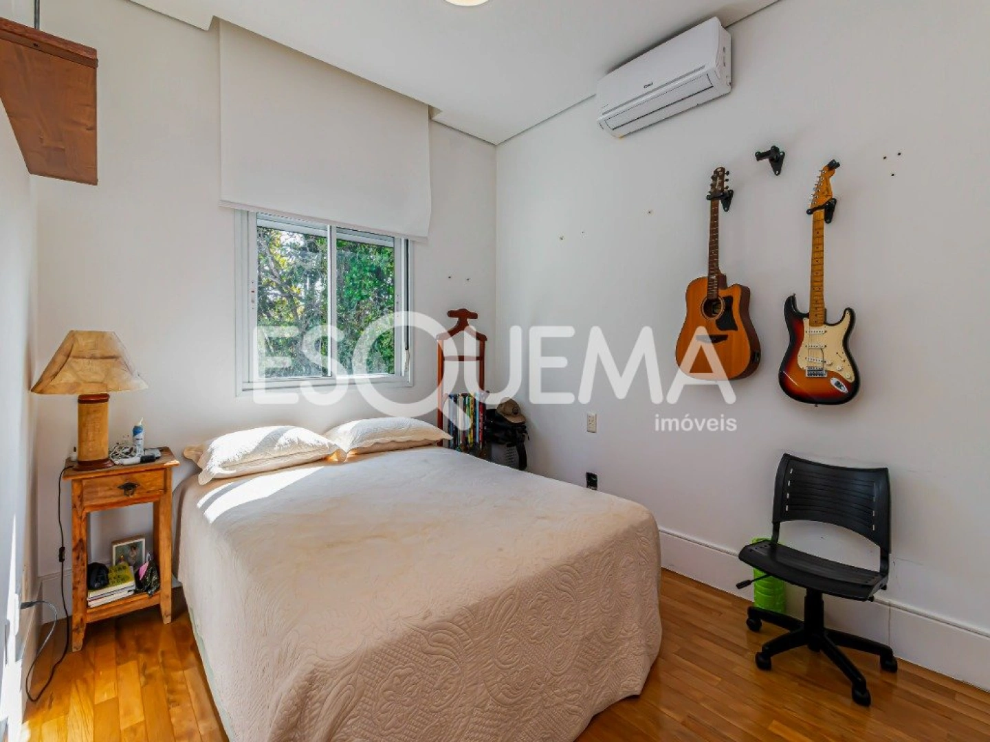 Casa com projeto contemporâneo - Imagem 13