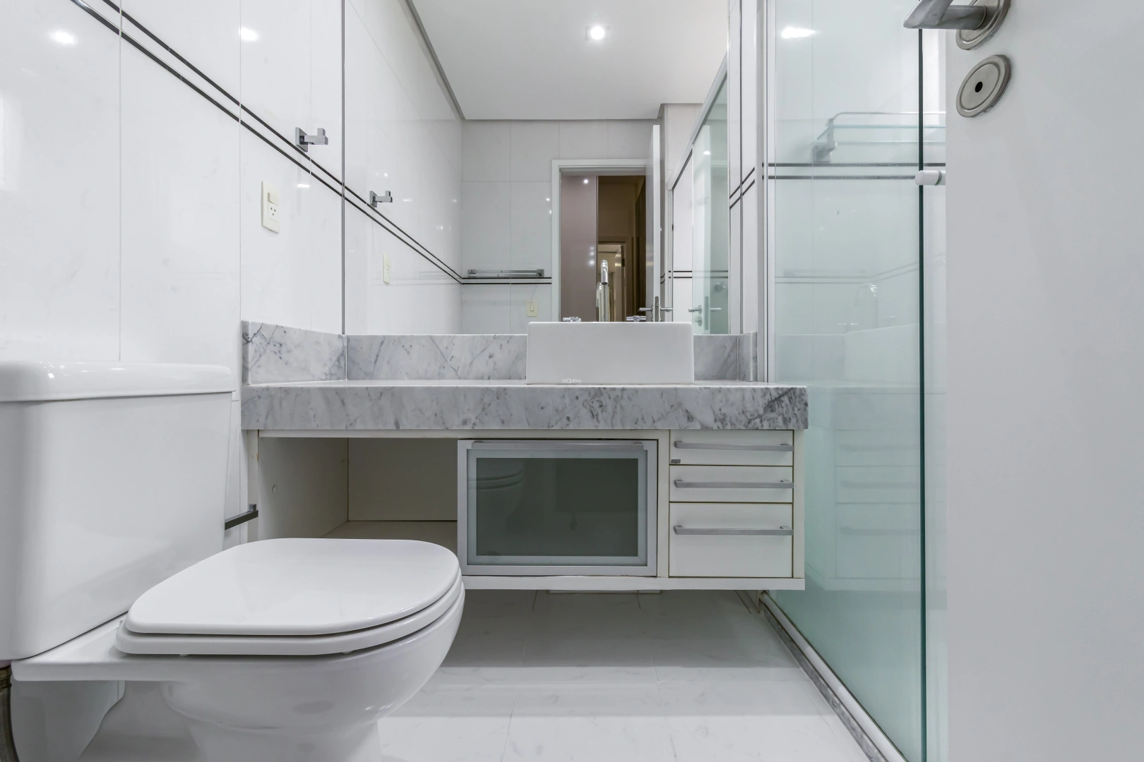 Apartamento em prédio novo com lazer - Imagem 12