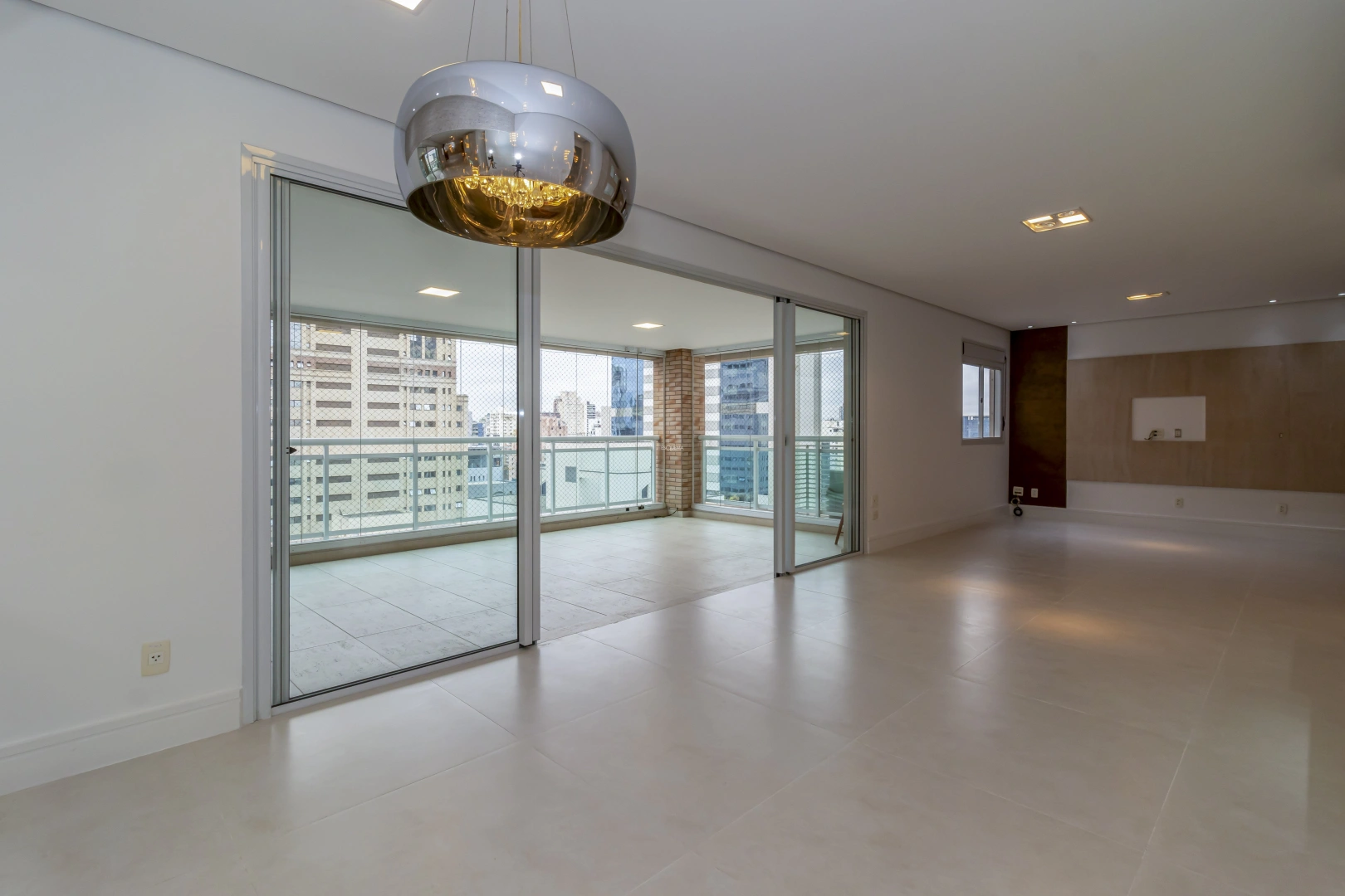 Apartamento em prédio novo com lazer - Imagem 1