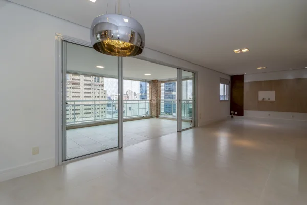 Apartamento em prédio novo com lazer
