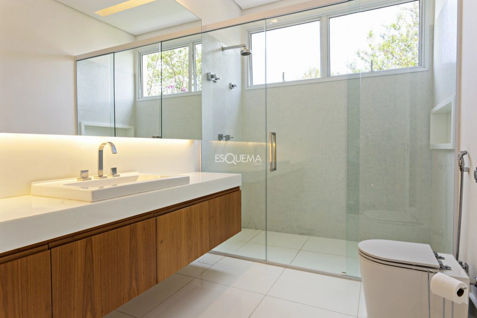 Casa reformada com projeto moderno - Imagem 14
