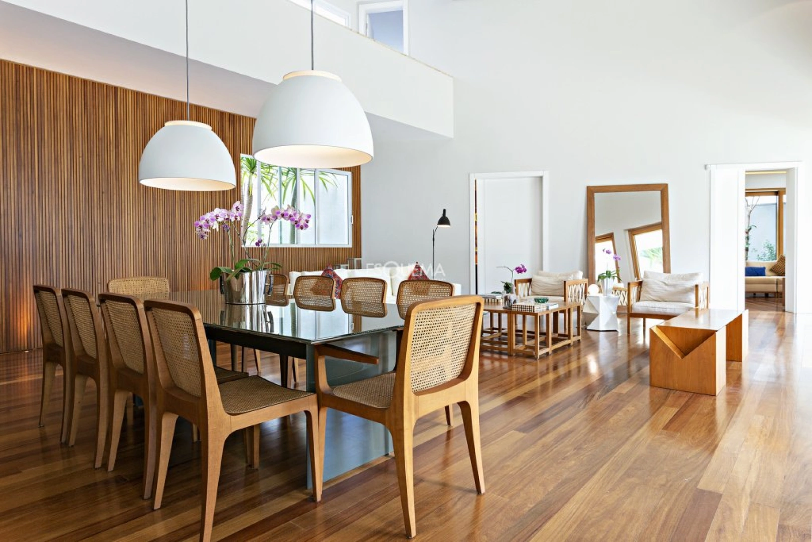 Casa reformada com projeto moderno - Imagem 7