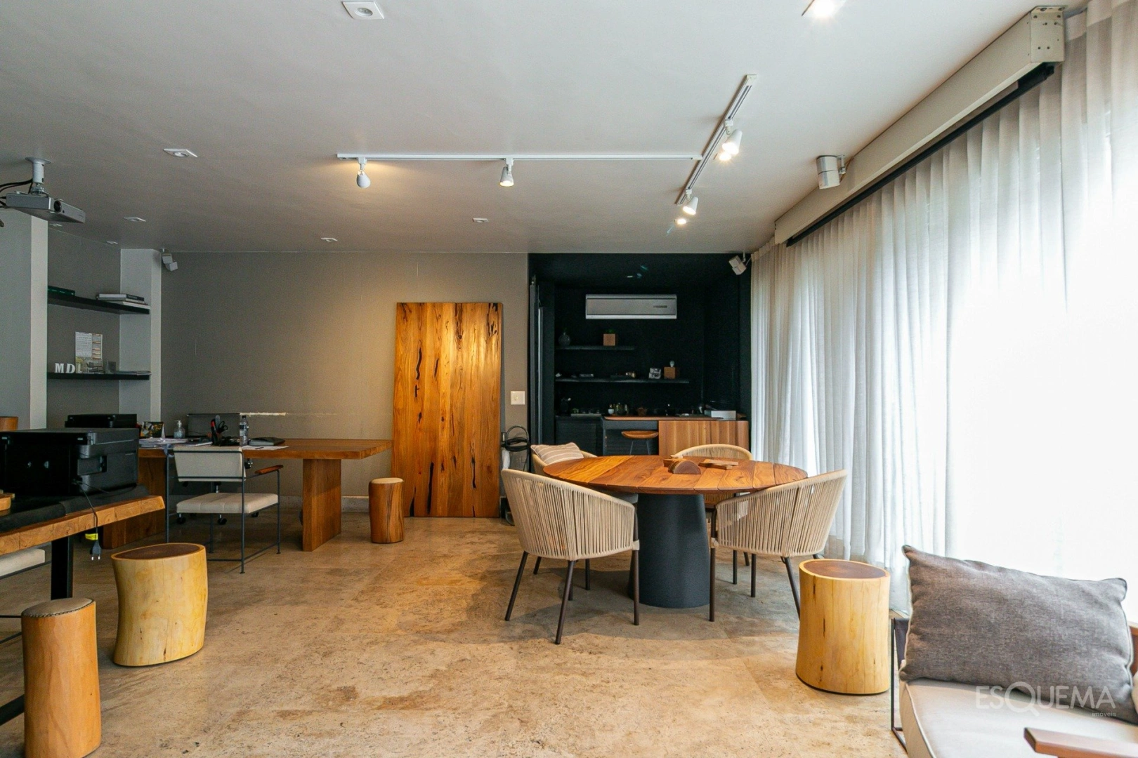 Casa com projeto de Marcos Tomanik - Imagem 5