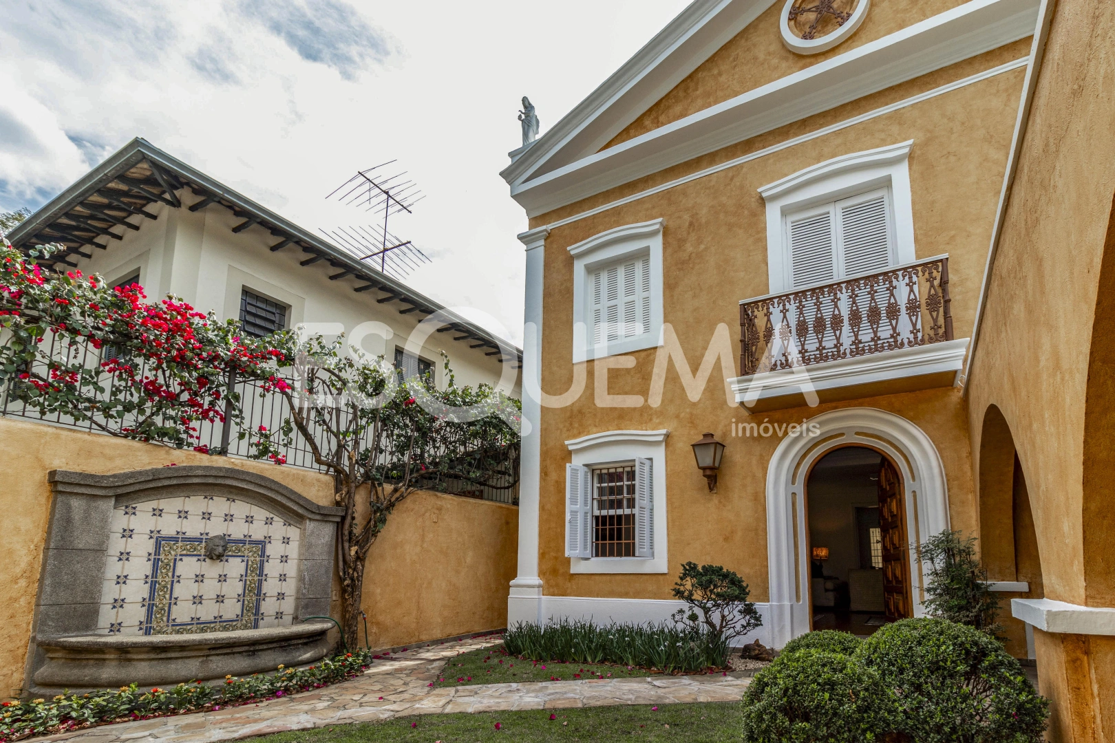 Casa em rua tranquila e com segurança reforçada - Imagem 1