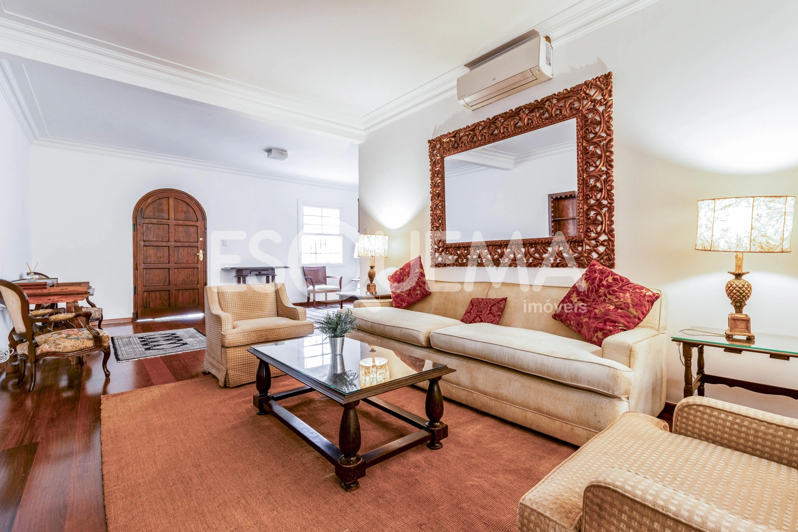 Casa em rua tranquila e com segurança reforçada - Imagem 7