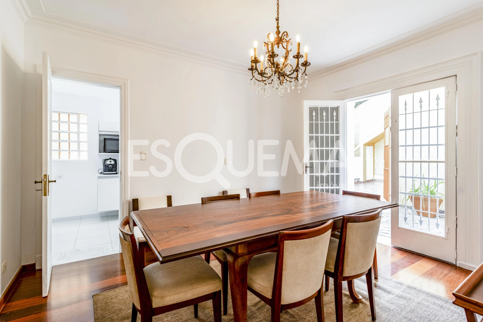 Casa em rua tranquila e com segurança reforçada - Imagem 9