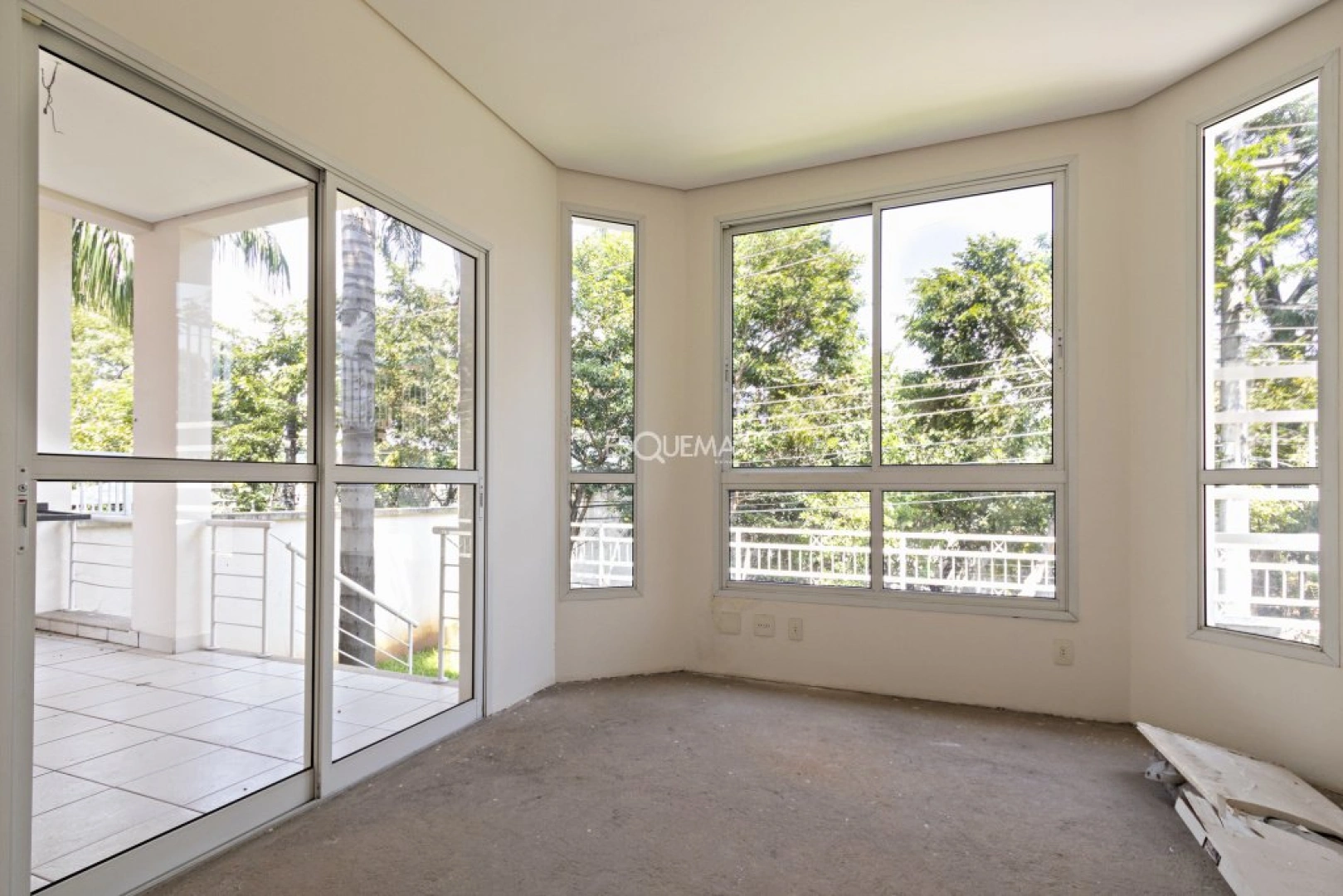 Casa em rua tranquila - Imagem 3