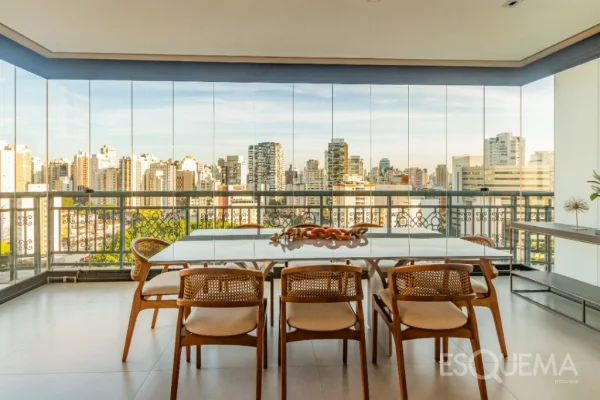 Apartamento clássico em localização nobre