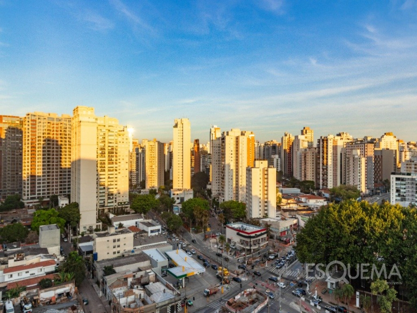 Apartamento clássico em localização nobre - Imagem 8