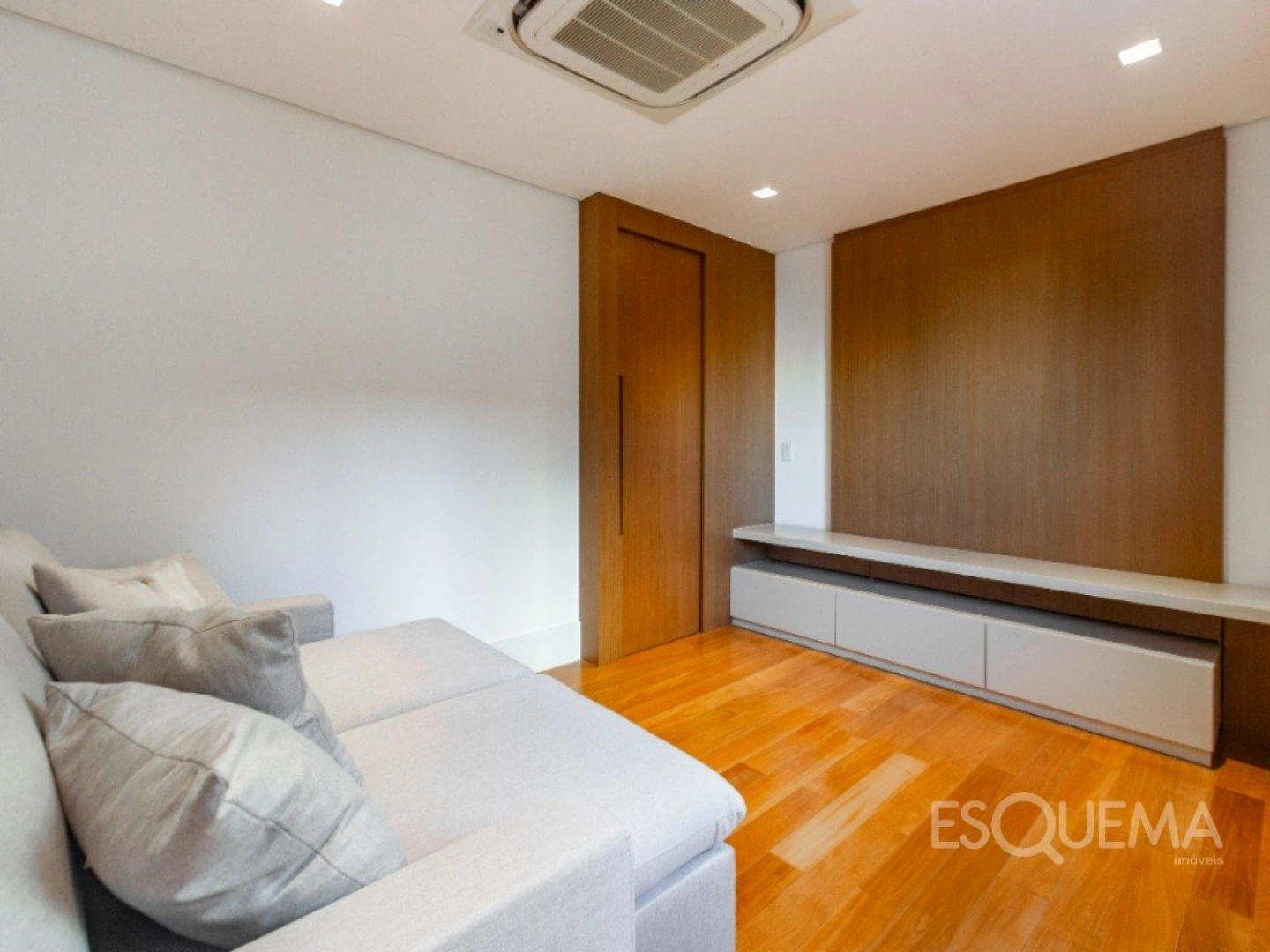 Apartamento clássico em localização nobre - Imagem 9