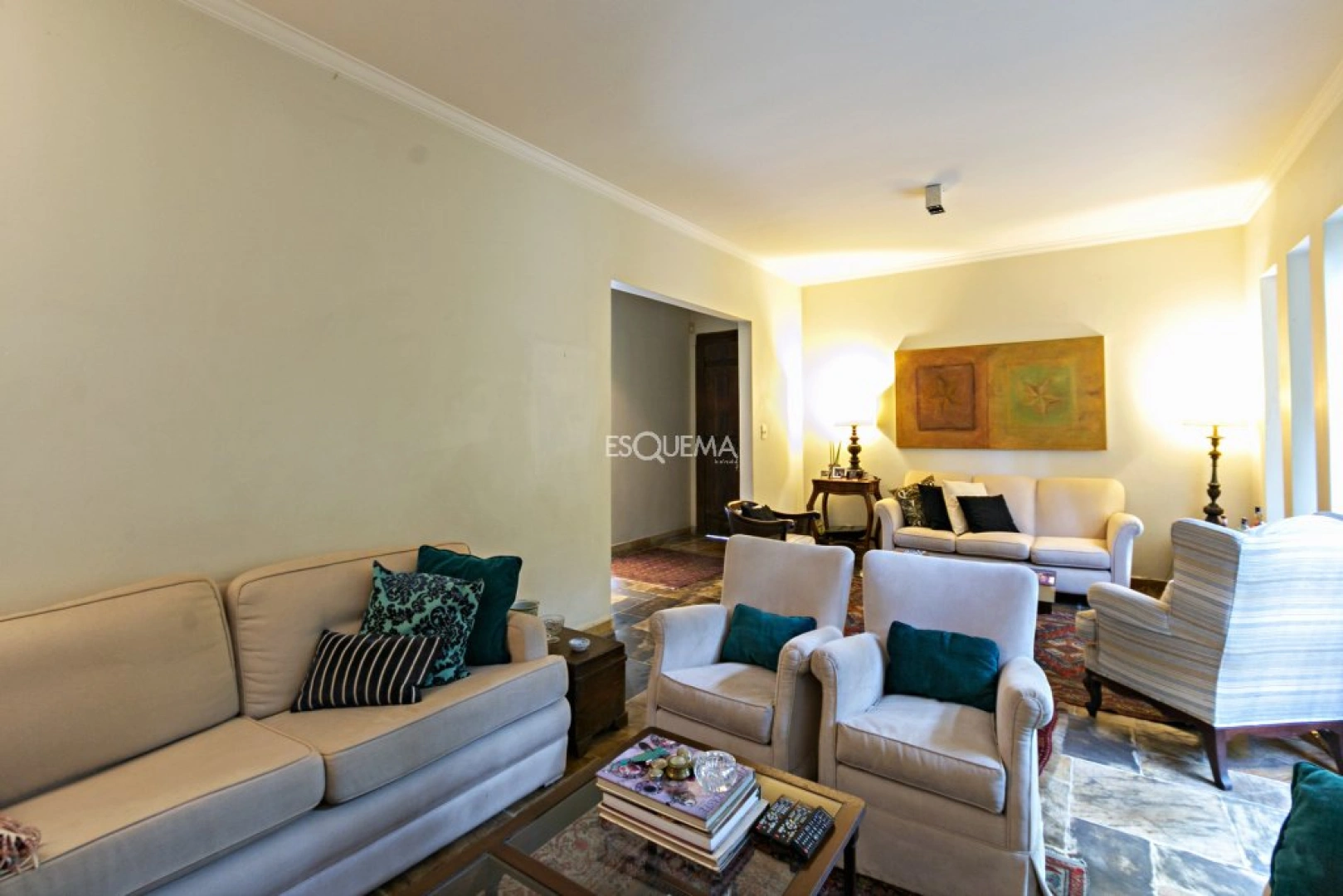 Casa em rua tranquila - Imagem 9