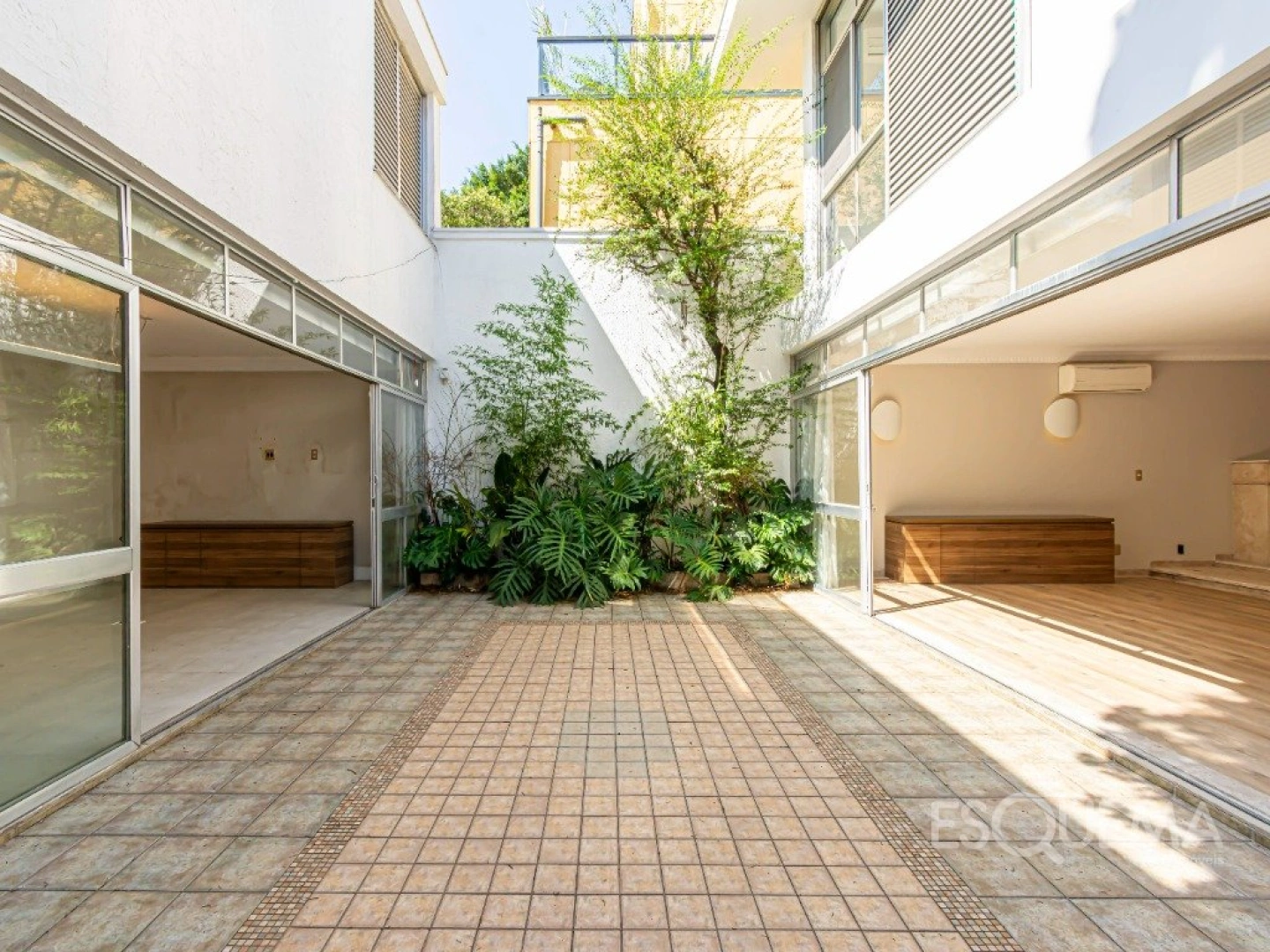 Casa na Vila Nova Conceição próxima ao Parque Ibirapuera - Imagem 2