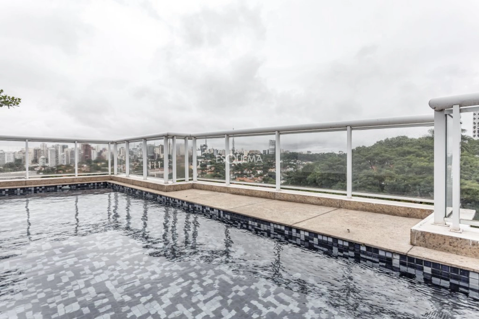 Cobertura duplex com piscina - Imagem 1