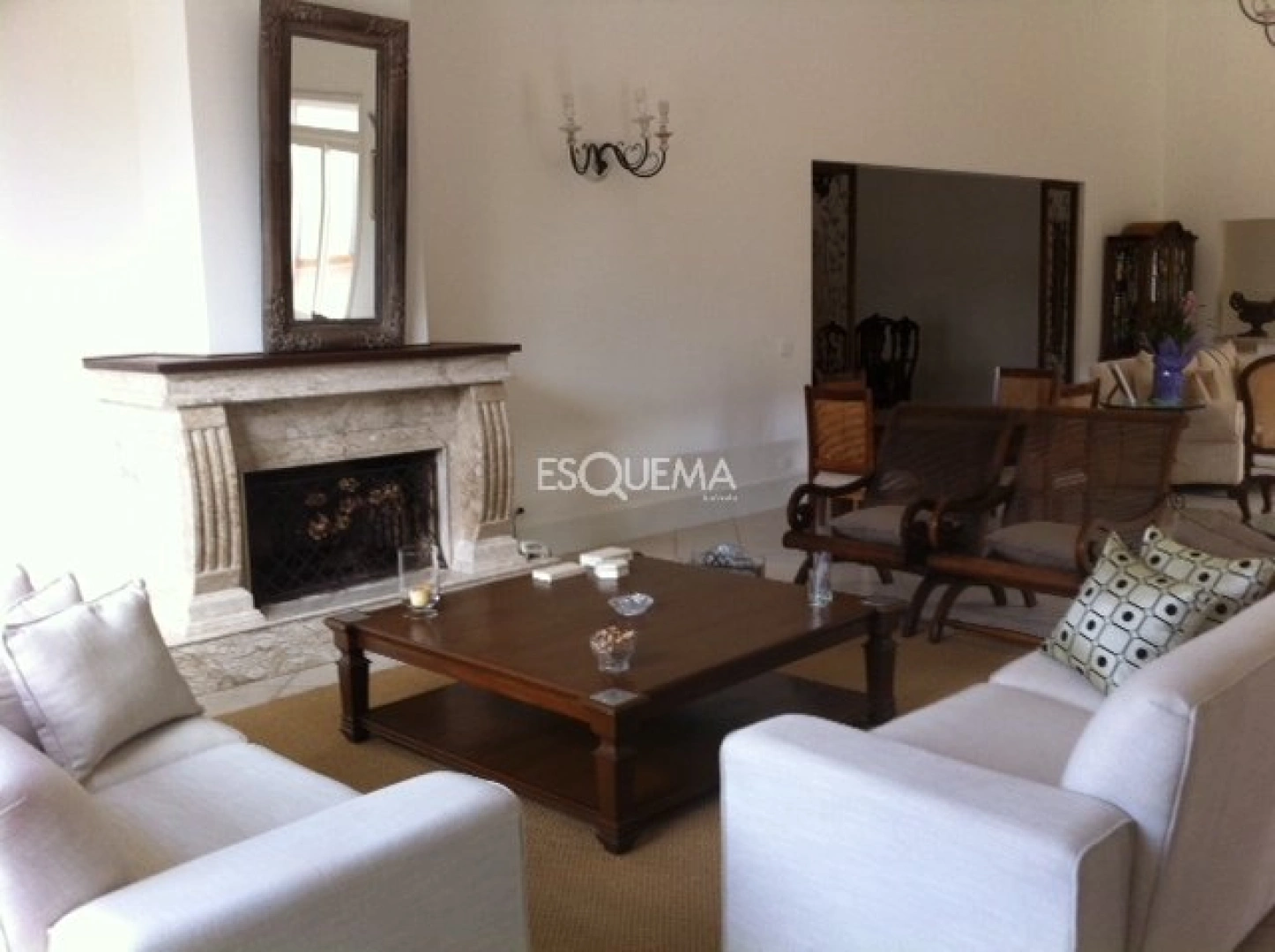 Estilo colonial em terreno bem aproveitado - Imagem 7