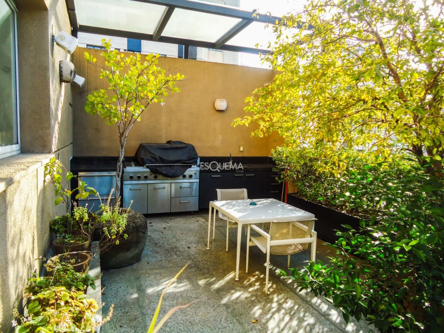 Duplex com área externa e vista 360° - Imagem 9