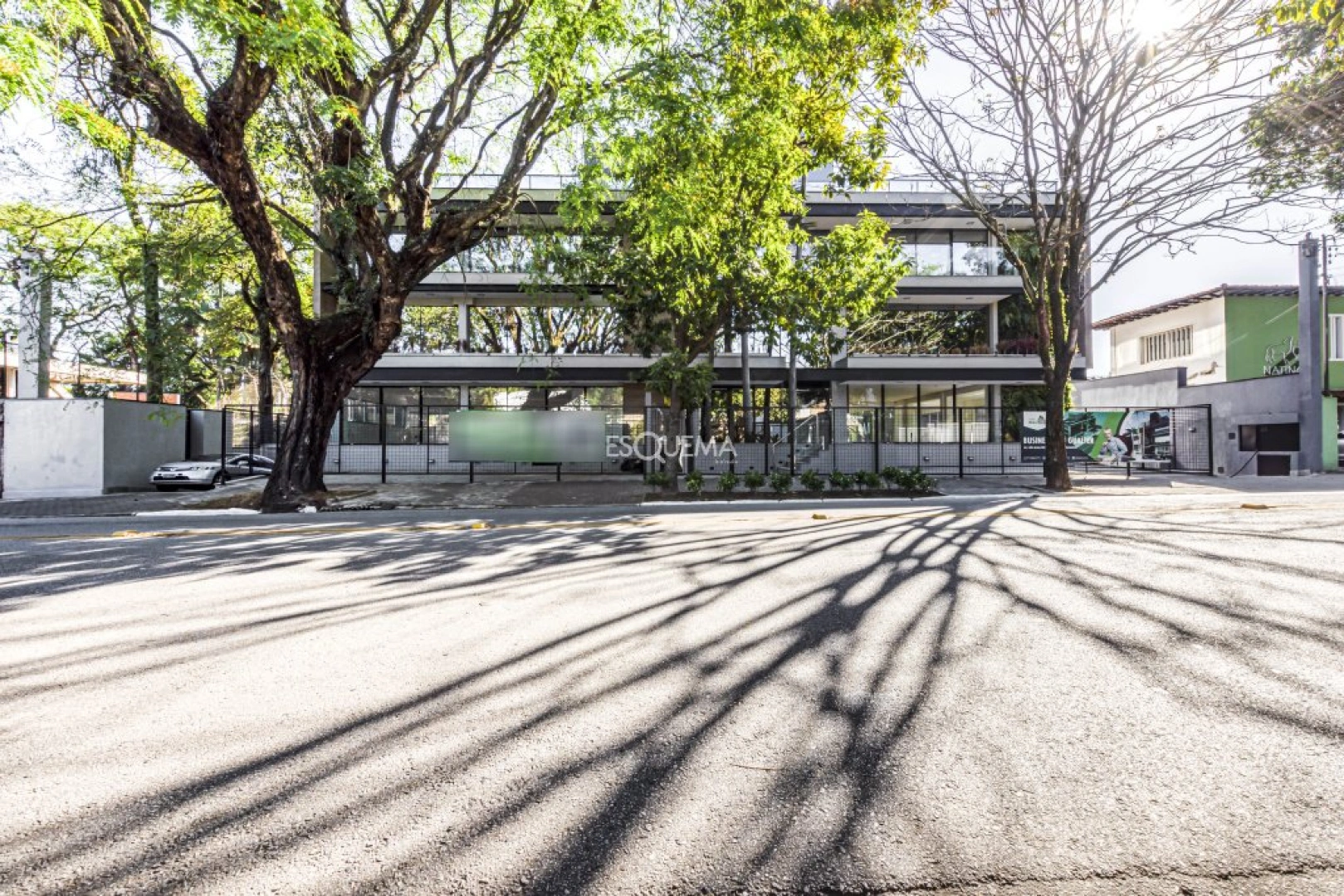 Prédio comercial novo - Imagem 2