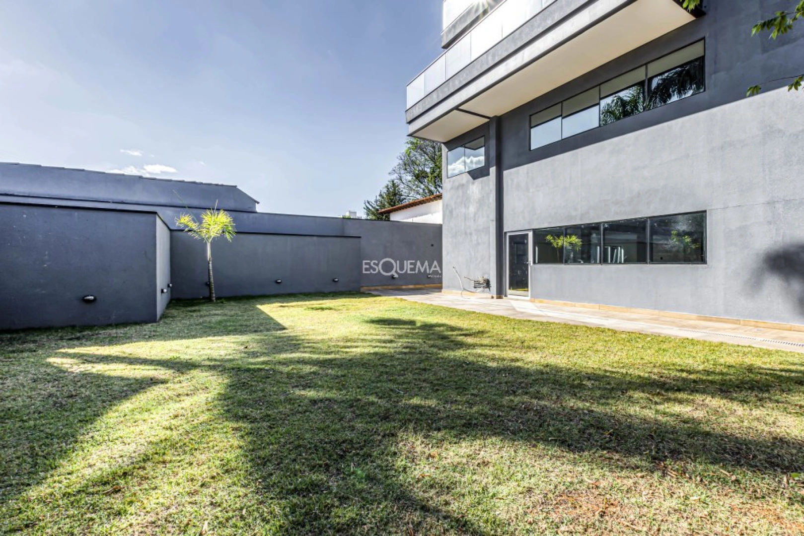Prédio comercial novo - Imagem 6