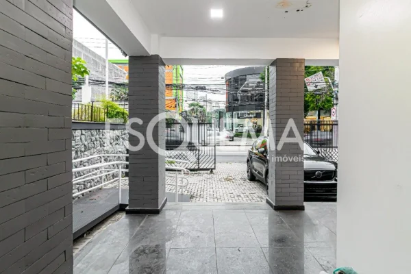 CASA COMERCIAL PRONTA E REFORMDA