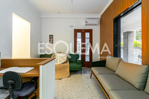 CASA COMERCIAL PRONTA E REFORMDA