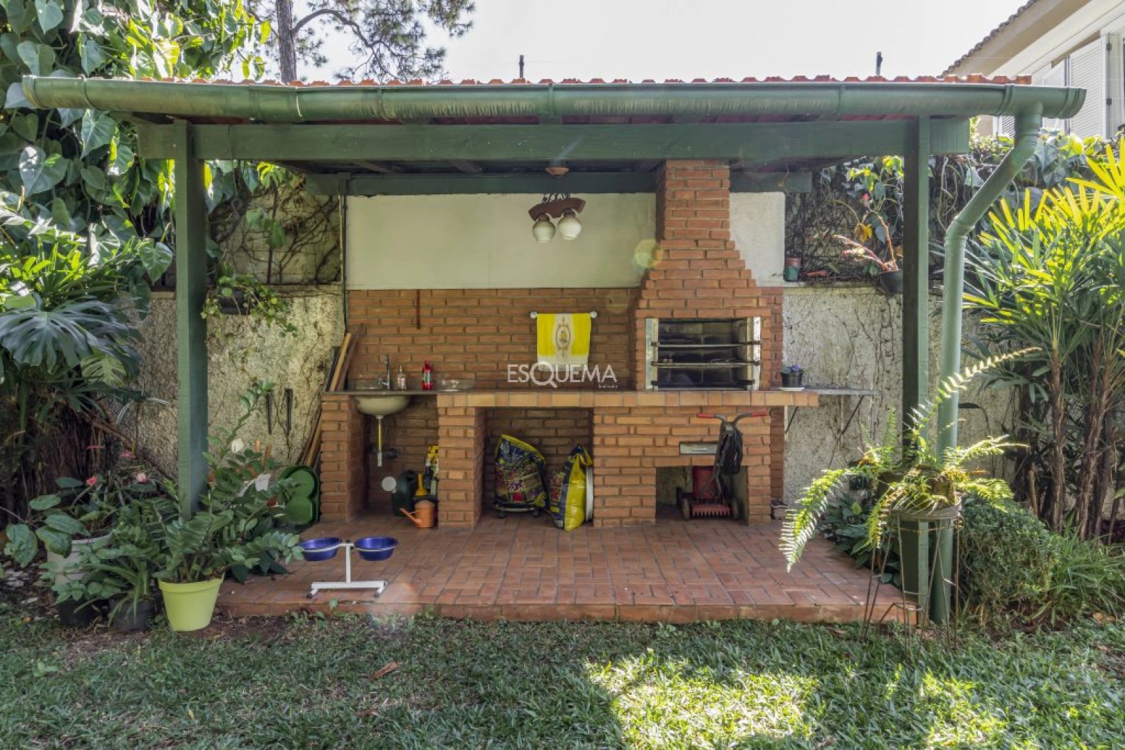 Casa em excelente localização na Cidade Jardim - Imagem 2
